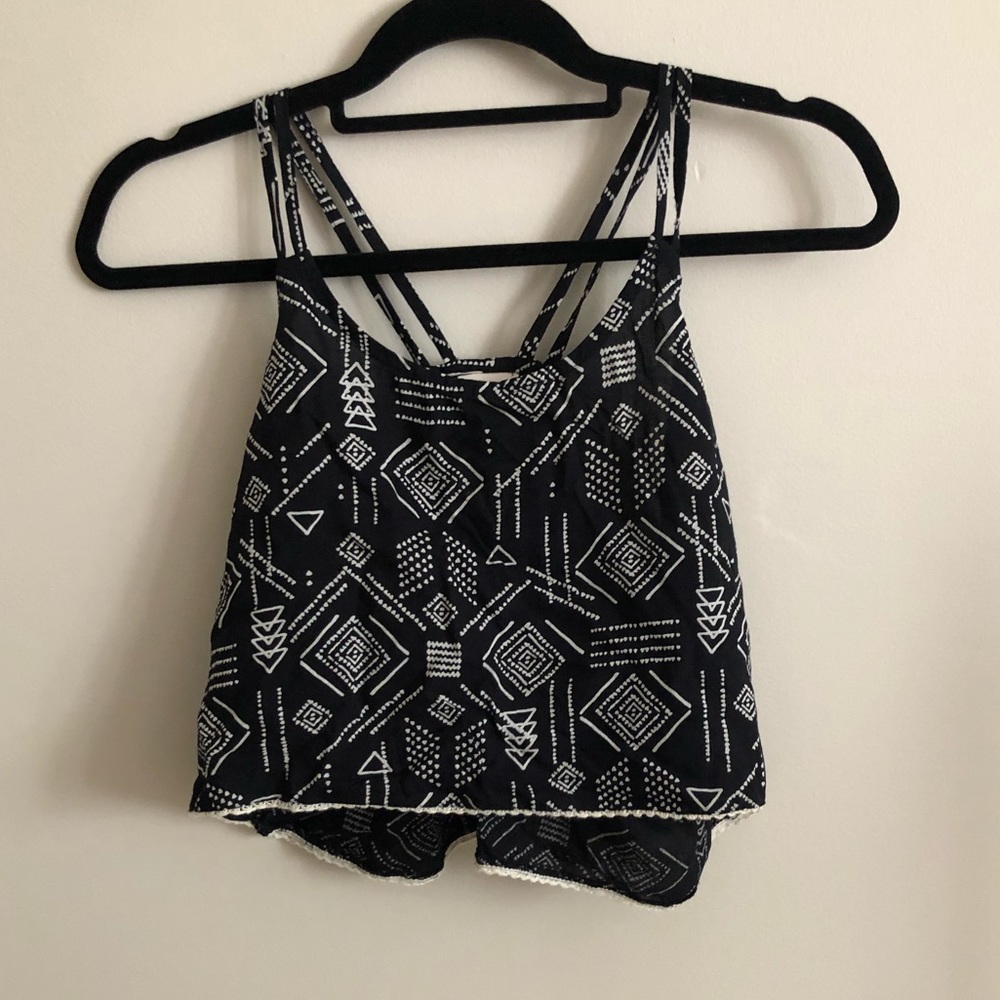Crop top